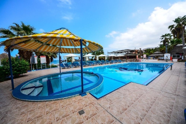 Sandy Beach Hotel and Resort (Fujairah)